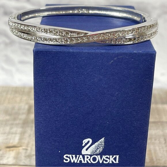 Retired Swarovski Edith Rhodium Plated Crystal Twist Bangle Bracelet In Box VTG - Picture 3 of 13
